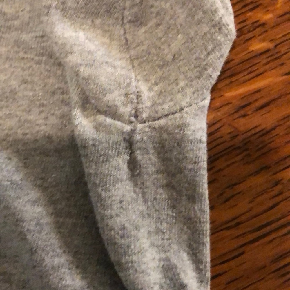 Large Gray Screen-printed Tee - Picture 4 of 4